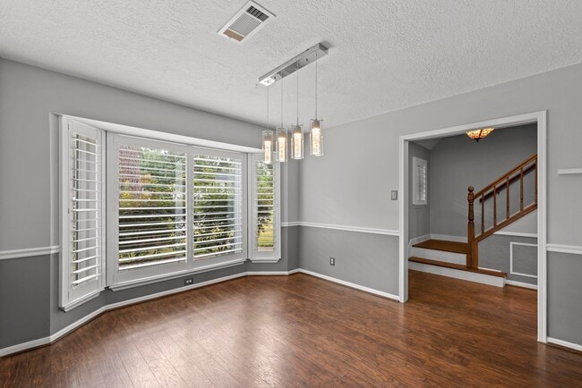 Building Photo - 8318 Everleaf Dr