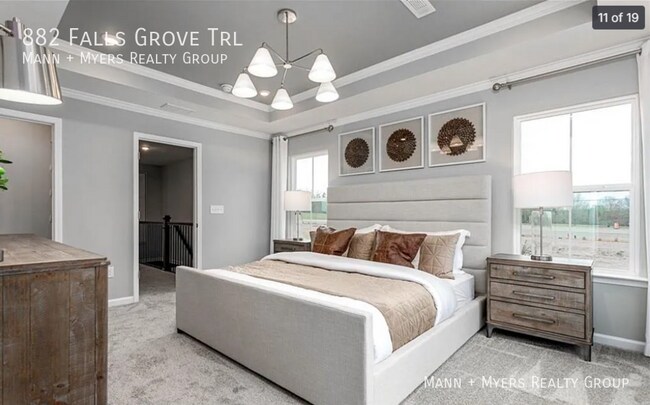 Building Photo - 882 Falls Grove Trl