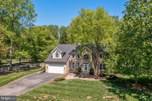 Building Photo - 1800 Greer Ct