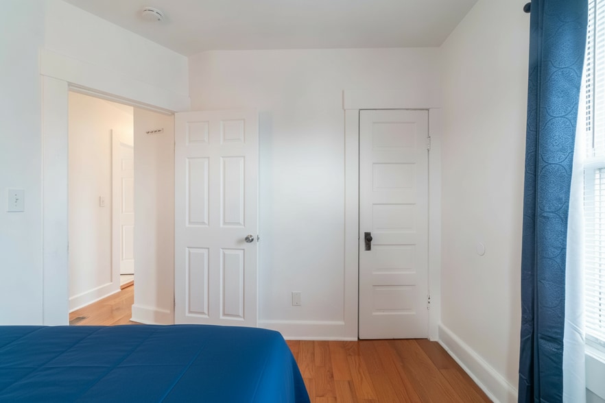 Building Photo - 61 Lamson St