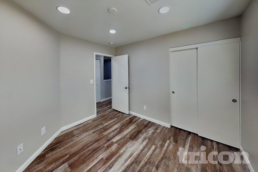 Building Photo - 102 Health Aster Ct