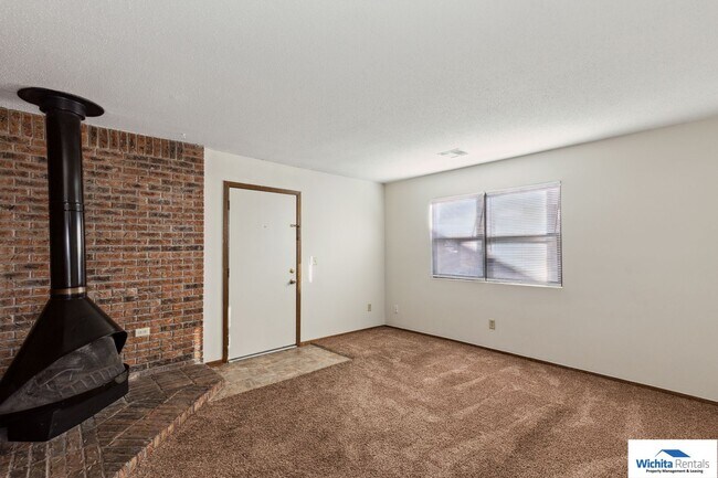 Building Photo - 1713 N Arkansas Ave