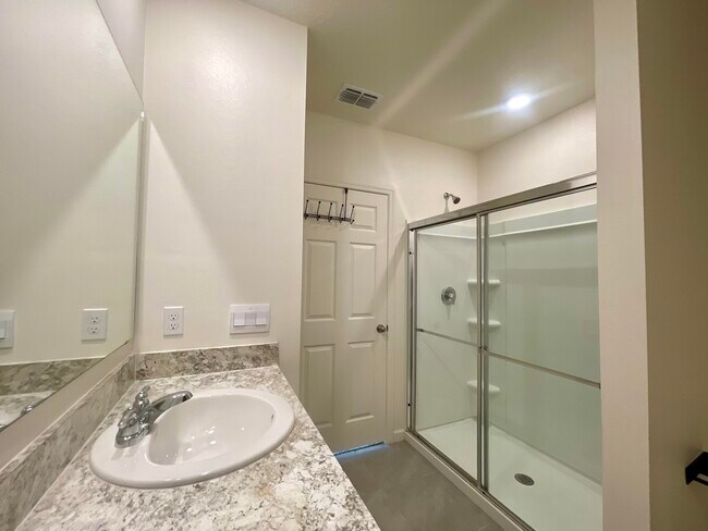 Building Photo - 12440 Rimini Wy