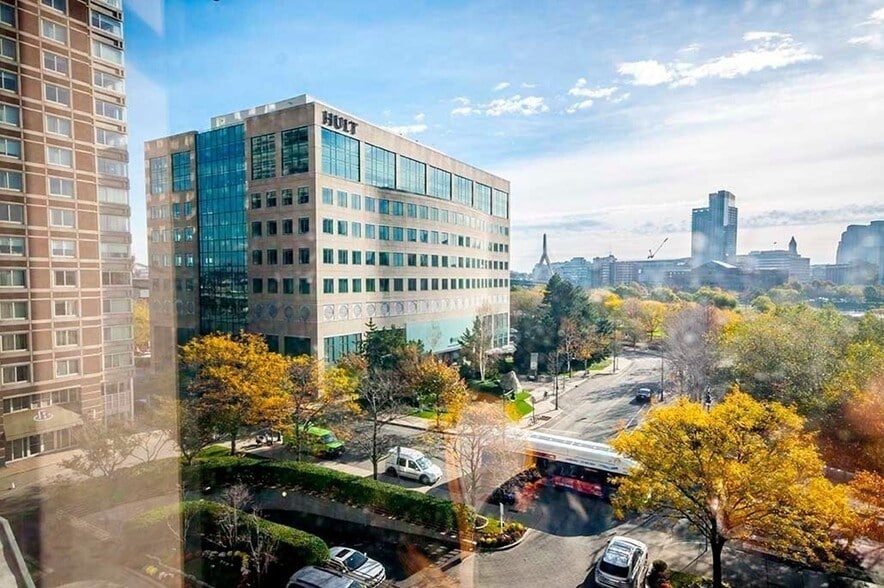 Building Photo - 8 Museum Way