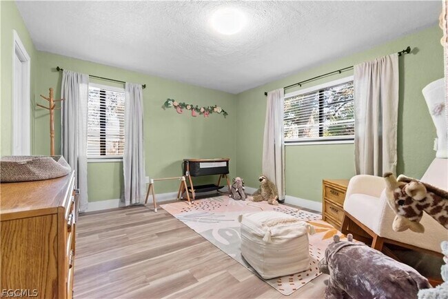 Building Photo - 1373 Morningside Dr