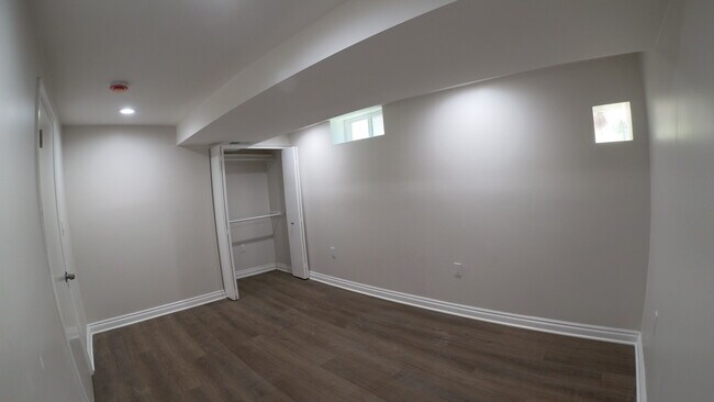Building Photo - 3657 N Campbell Ave