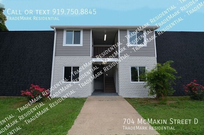 Building Photo - 704 McMakin St