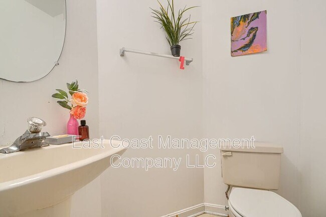 Building Photo - 403 Deer Hill Cir