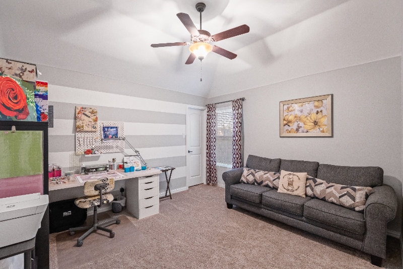 Building Photo - 2812 Waverley Dr