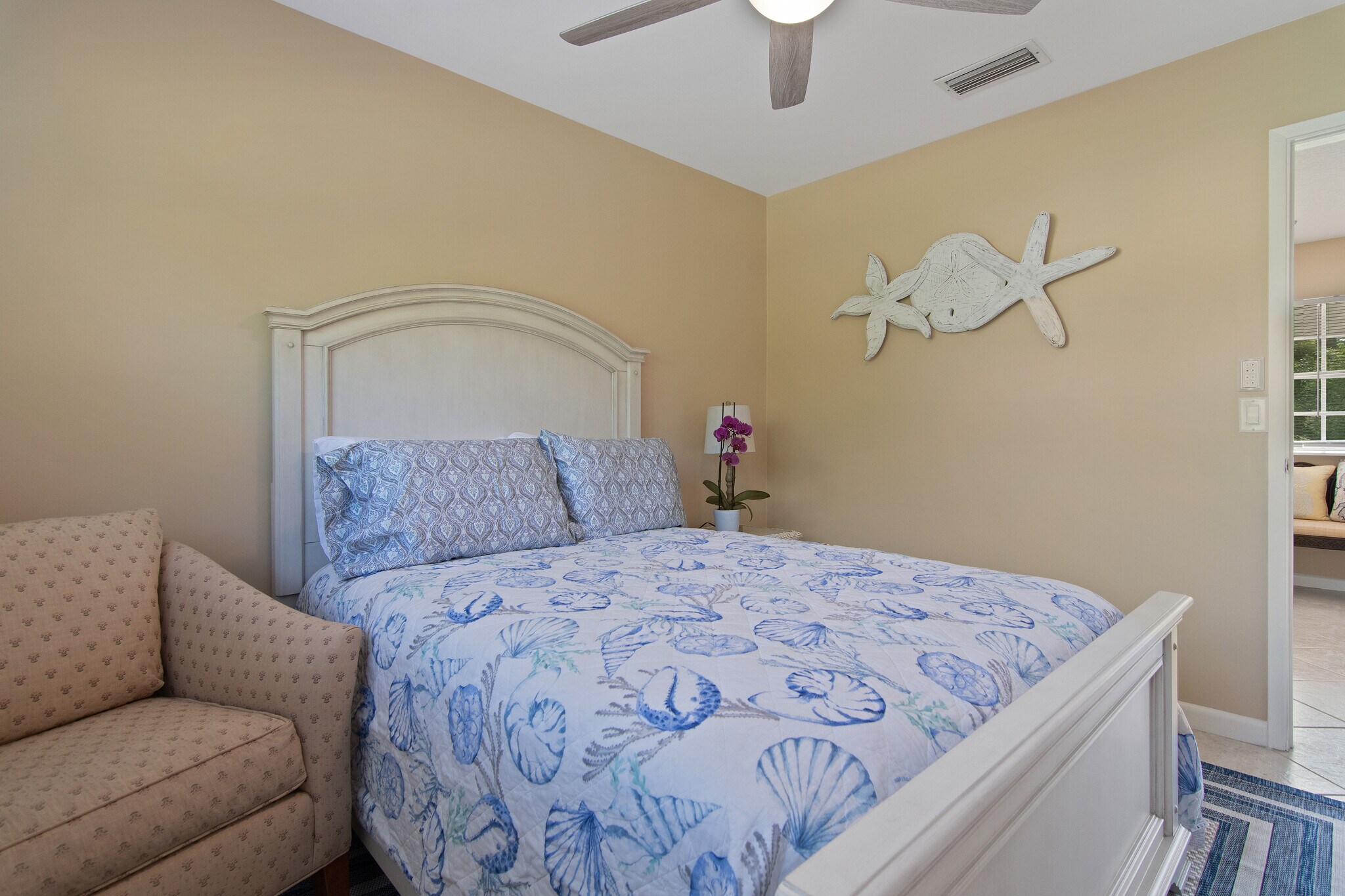 Building Photo - 1441 5th Ct