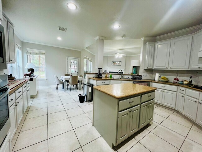 Building Photo - 23703 Banning Point Ct