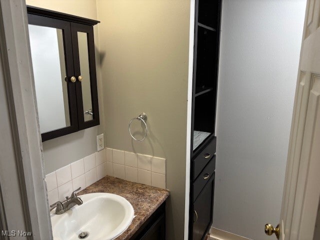 Building Photo - 4736 E High St