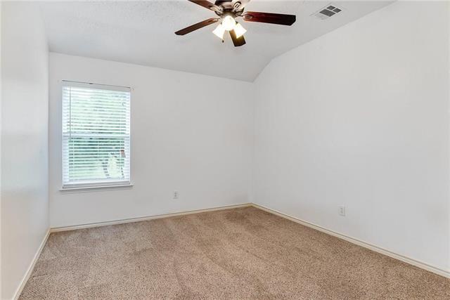 Building Photo - 304 Ambrose Dr