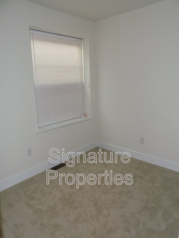 Building Photo - 1822 Idlewood Ave