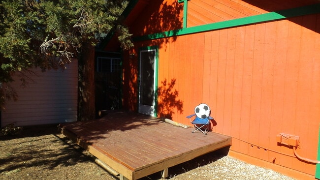 Building Photo - 2086 9th Ln
