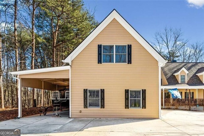 Building Photo - 4640 Chestatee Pointe Rd