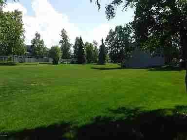 Building Photo - 1600 Eastridge Dr