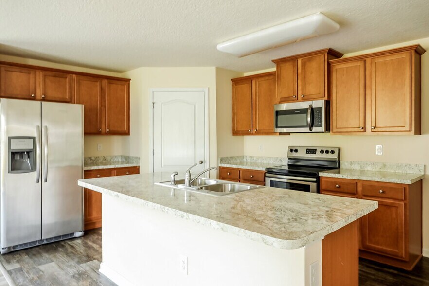 Building Photo - 1786 Eagle View Way