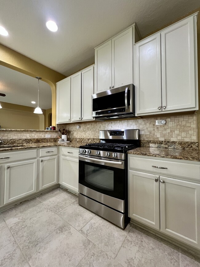 Building Photo - 7623 Eagle Park Dr