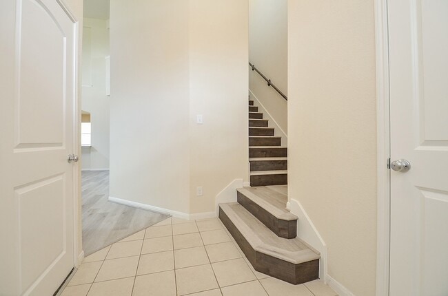 Building Photo - 7710 Granite Terrace Ln