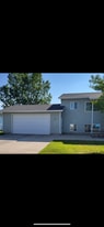Building Photo - 702 Mantle Dr