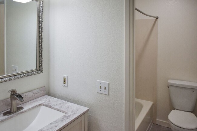 Building Photo - Welcome to Valley Crest Condos!