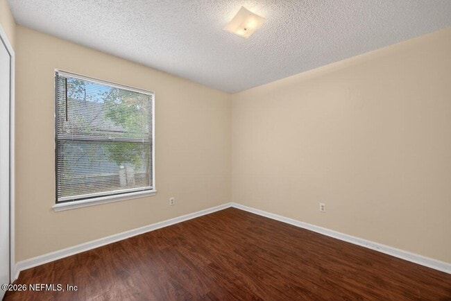 Building Photo - 8725 Huntington Woods Cir N