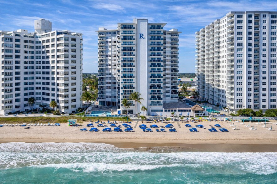 Building Photo - 3700 Galt Ocean Dr