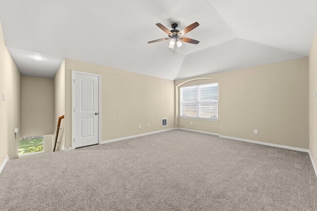Building Photo - 34 Sawbridge Cir