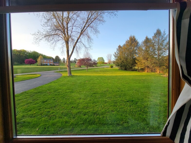 Building Photo - 4052 Quail Rdg