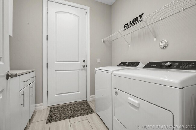 Building Photo - 8324 Pedigree Cir