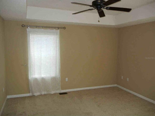 Building Photo - 1520 Scarlet Oak Loop
