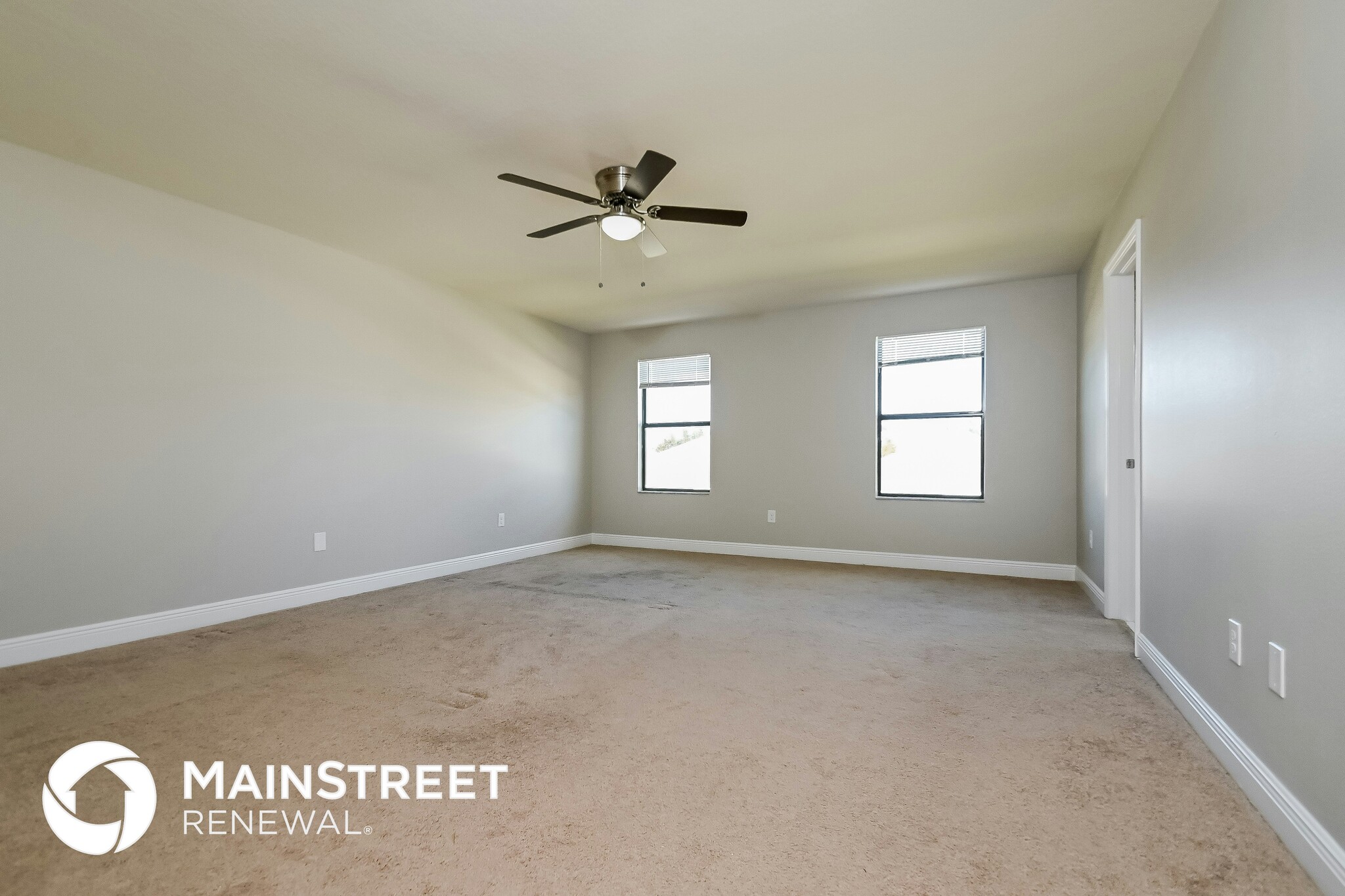 Building Photo - 10255 Newminster Loop