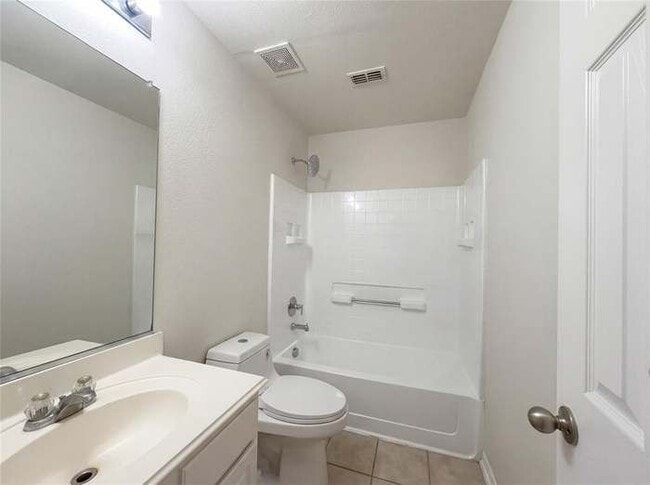 Building Photo - 1713 Lewis Trail