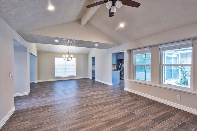 Building Photo - 3415 Pecan Point Dr