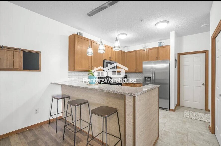 Building Photo - 14649 Sapphire Way