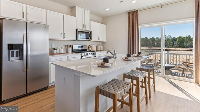 Building Photo - 159 Sandy Rdg Rd