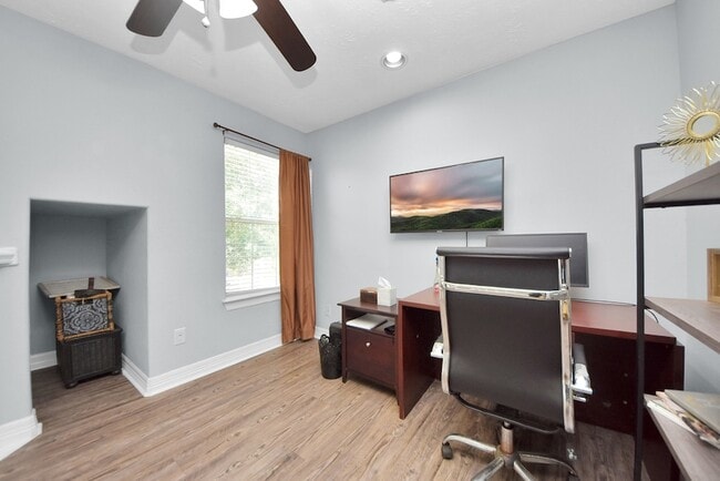 Building Photo - 201 S Native Ln