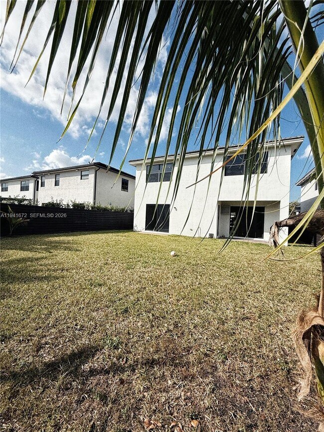 Building Photo - 8836 NW 161st Terrace