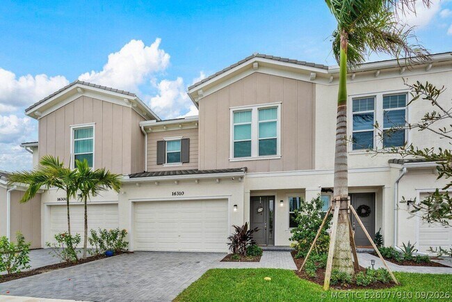 Building Photo - 16310 Oakview Dr