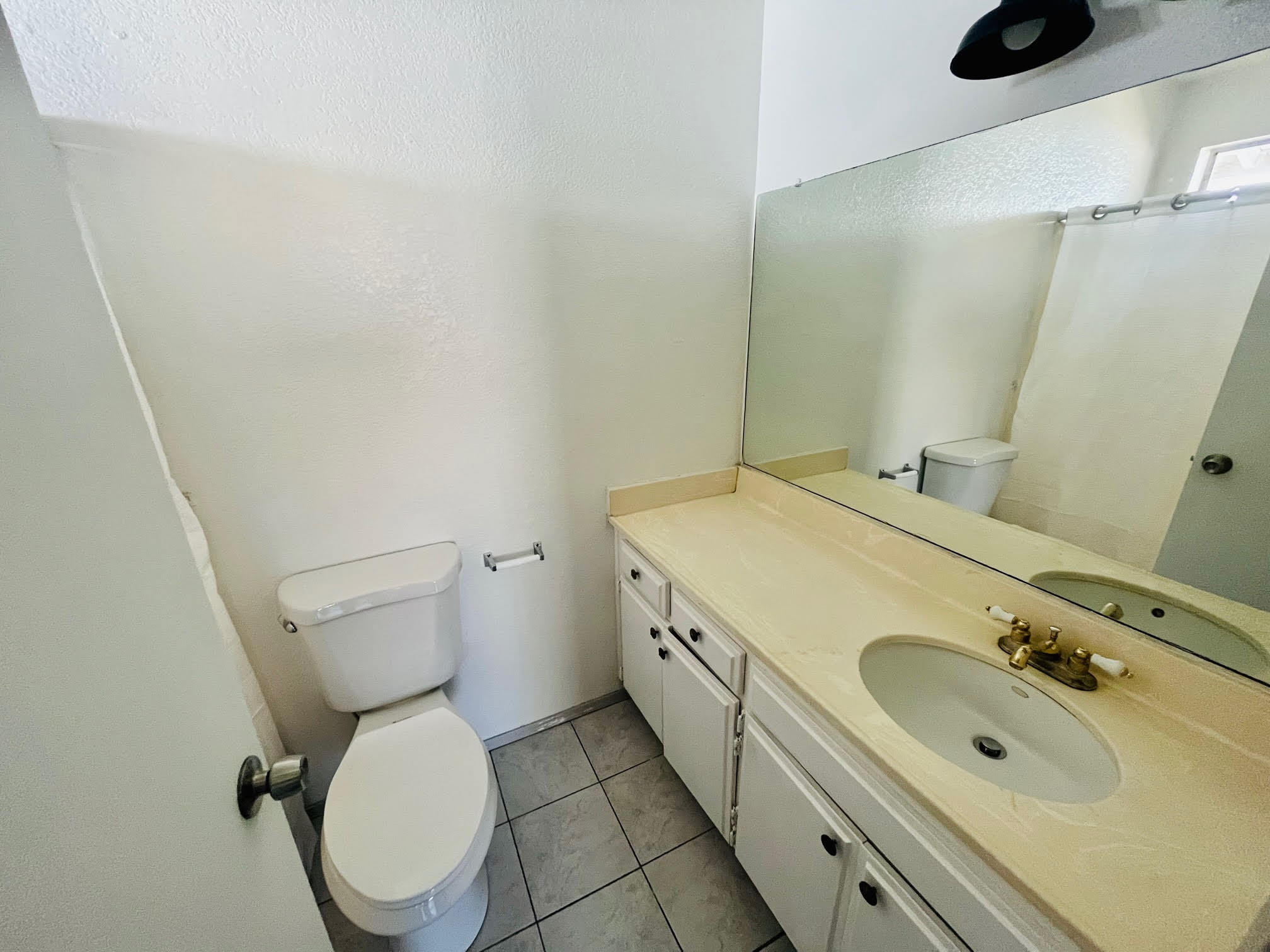 Building Photo - 42933 Guyman Ave