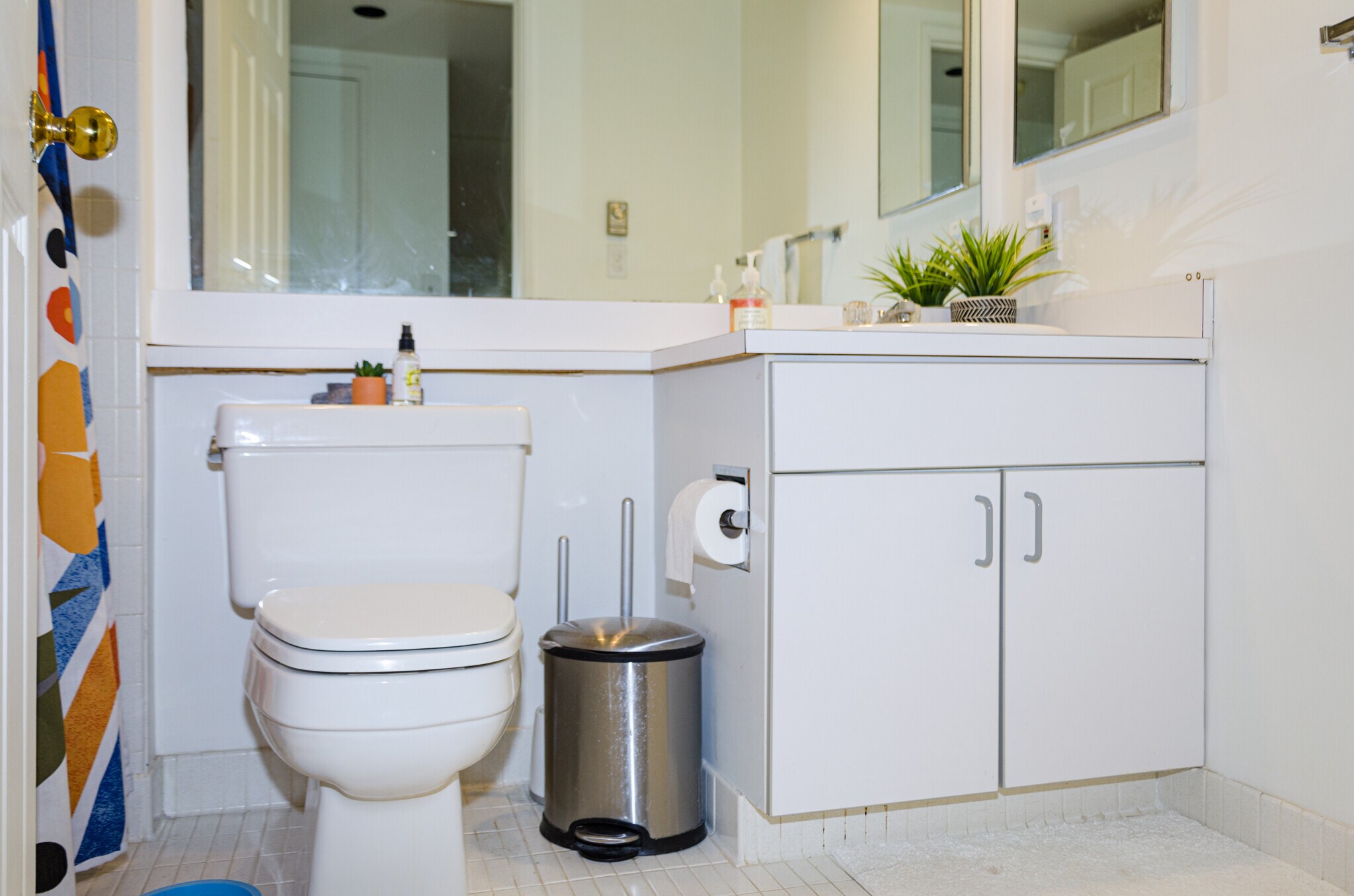 Building Photo - 173 Oak St