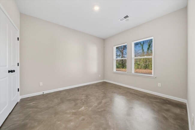 Building Photo - 3312 Tutwiler Ave