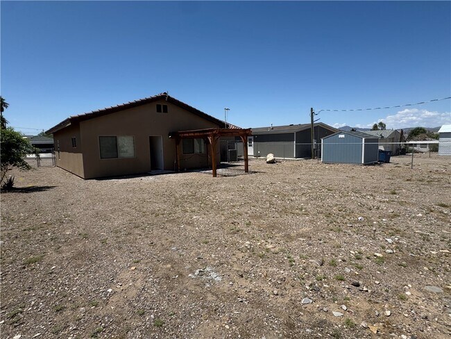 Building Photo - 1729 Ramar Rd