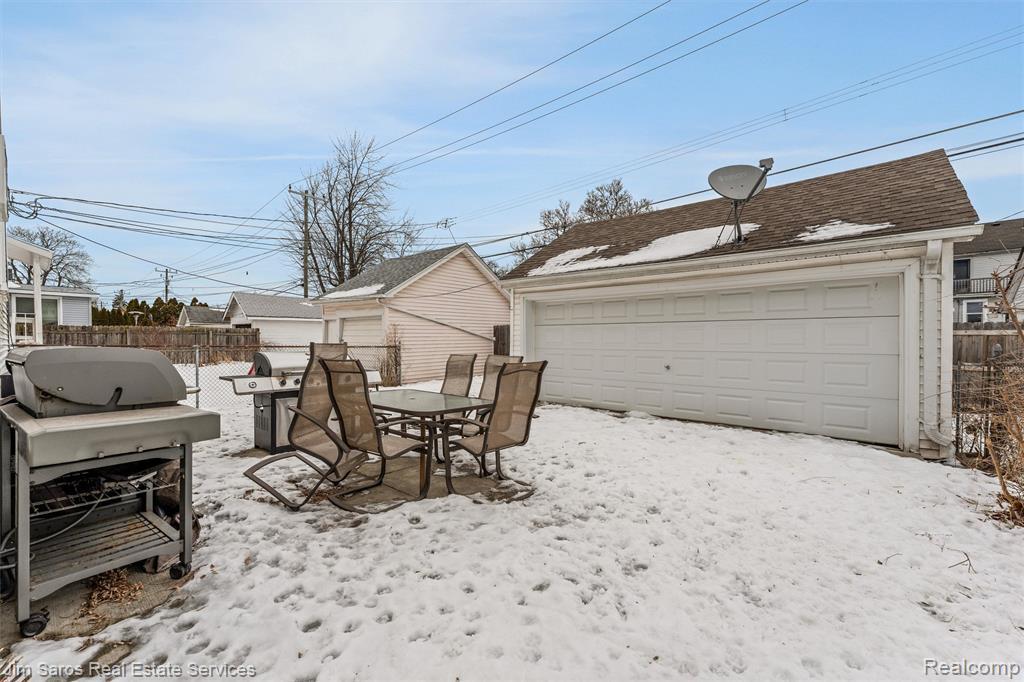 Building Photo - 1308 Beaconsfield Ave