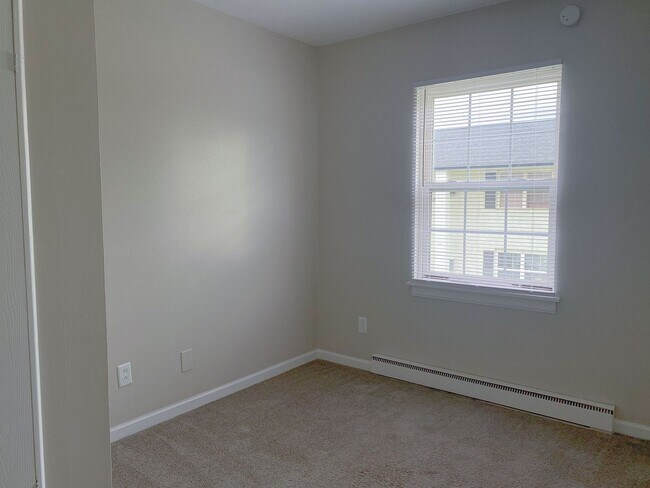 Building Photo - 1 bed 1 bathroom apartment