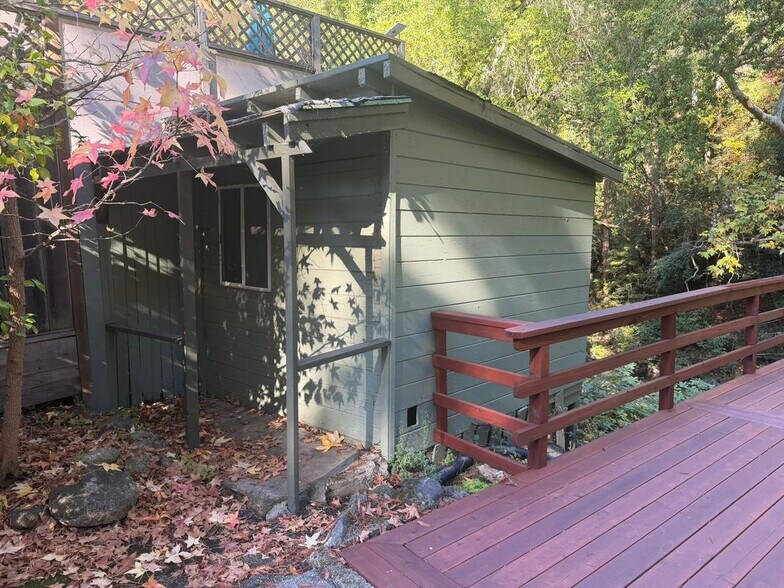 Building Photo - 13206 Middleton Ave