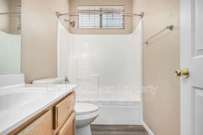 Building Photo - 6350 S Legend Ct