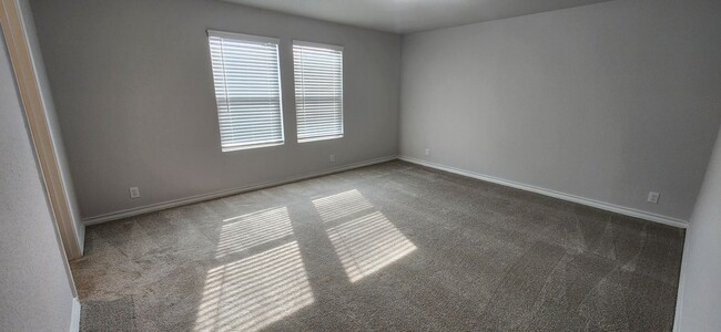 Building Photo - CYPRESS TRAILS OFF PRUE RD - 4-bedroom rental home!