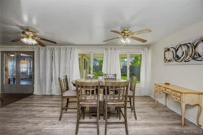 Building Photo - 9326 Rivershore Dr